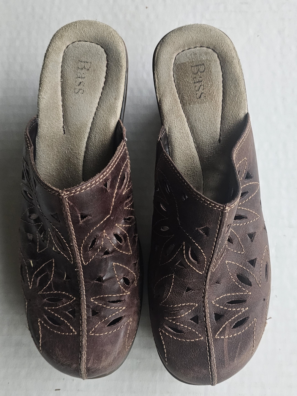 Bass Brown Leather Floral Cutout Slip-On Mules